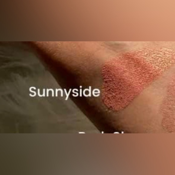 M2U NYC EyeShadow Duo, Eye Shadow Set - Picture 5 of 8